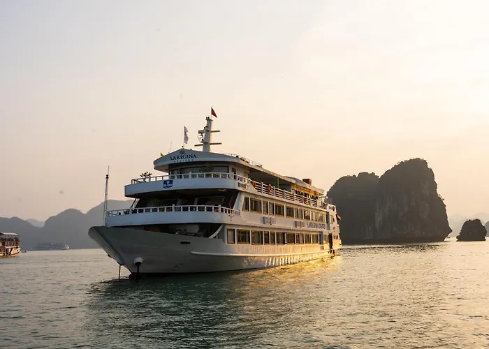 La Regina Royal Cruise 5* Hạ Long