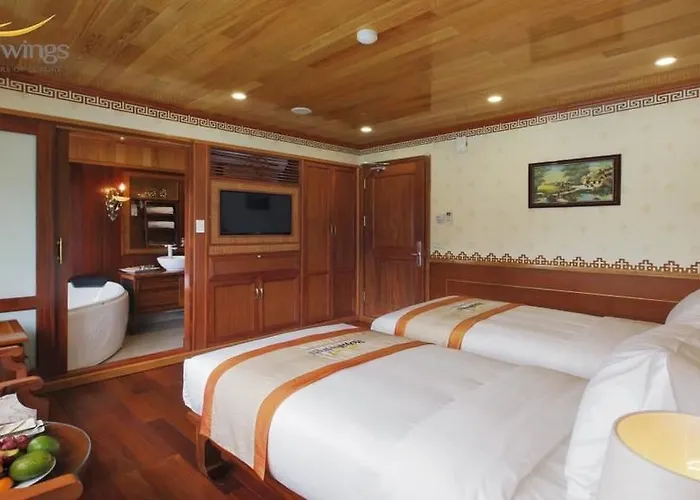La Regina Royal Cruise  Hạ Long