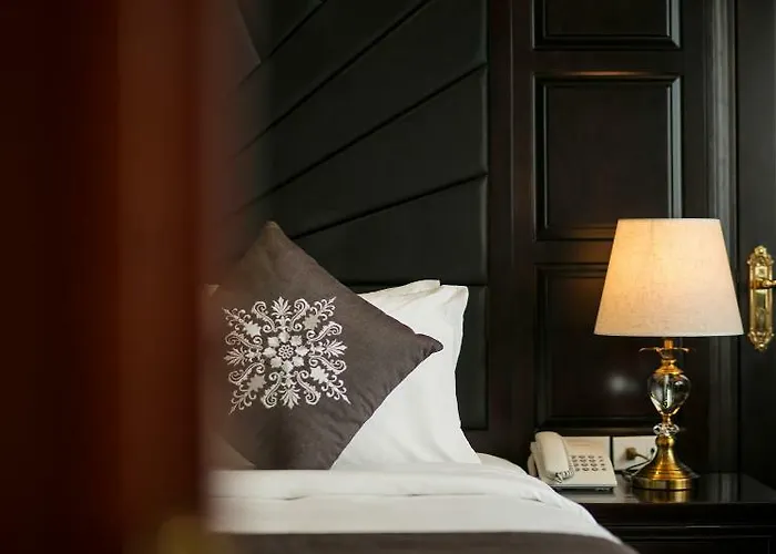 La Regina Royal Cruise 5* Hạ Long